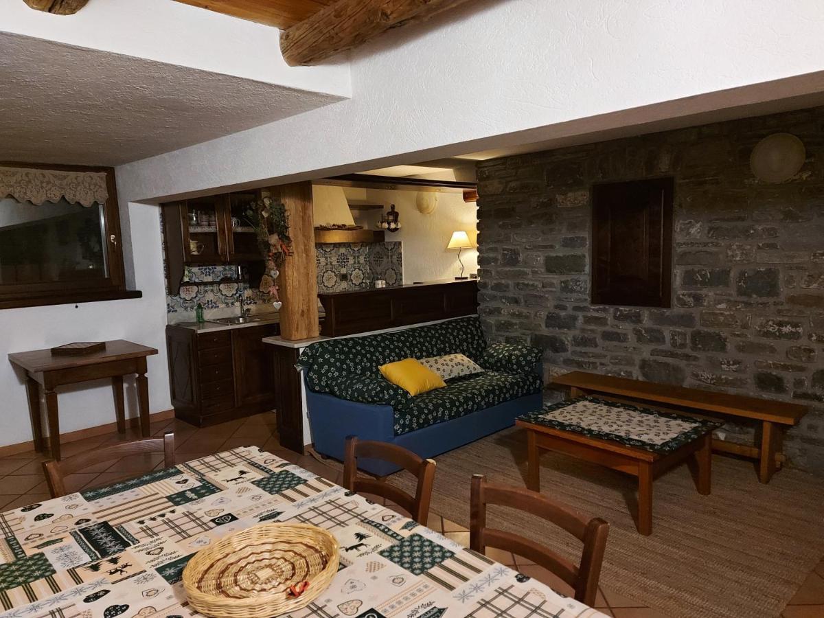 La Taverna Aosta Exterior foto